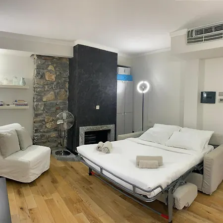 Casa In Riva A Faggeto Appartement